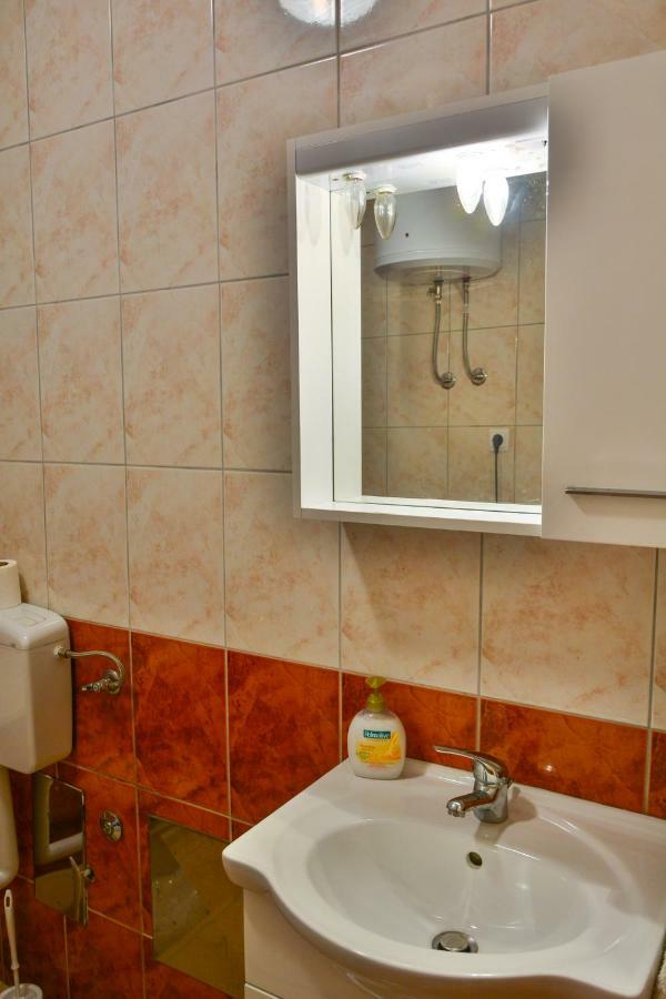 Apartment Petra Senj  Bagian luar foto