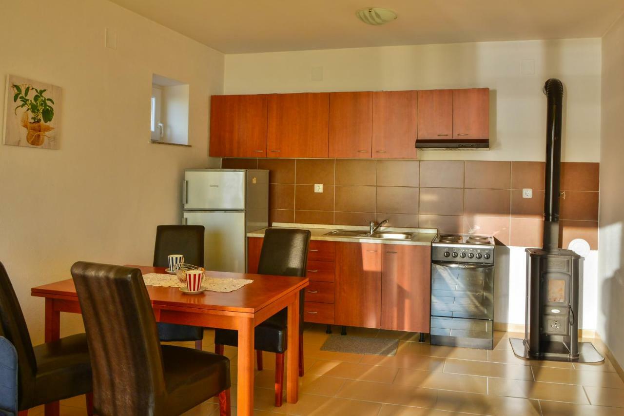 Apartment Petra Senj  Bagian luar foto