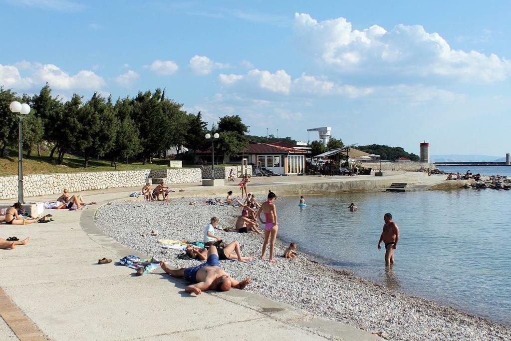Apartment Petra Senj  Bagian luar foto